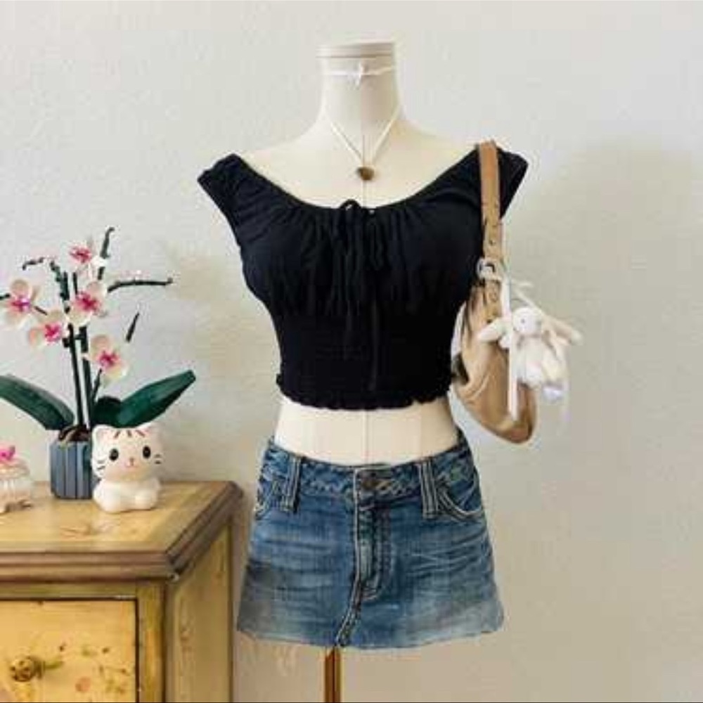 🩷 Brandy Melville Women's Black Milkmaid Off-The Shoulder